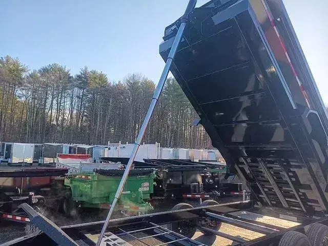 2026 Belmont Trailers DLX8216-14K Dump Trailers