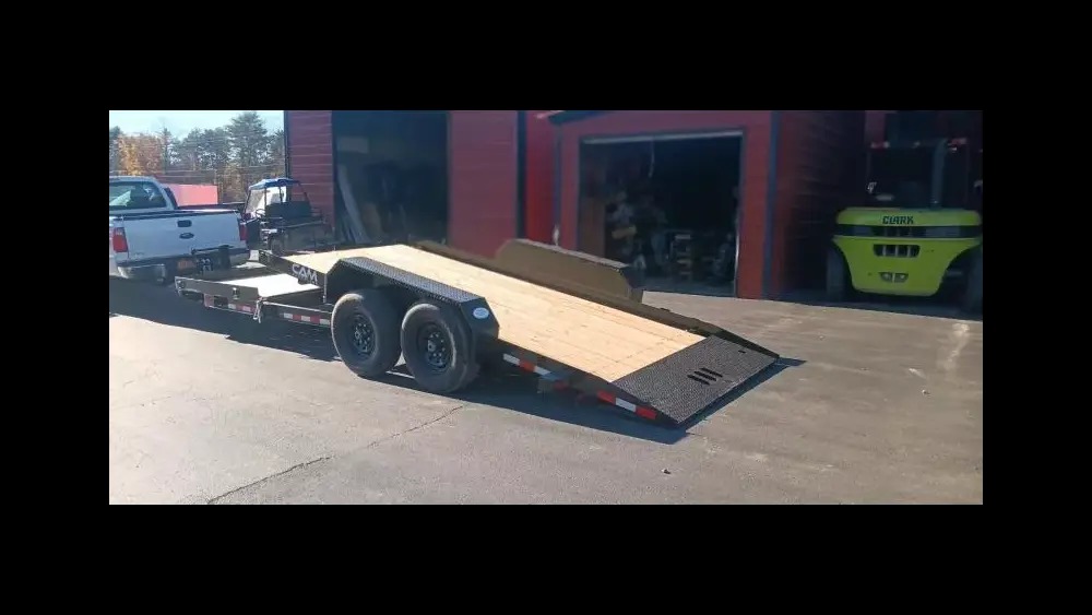 2026 Cam Superline 7 TON SPLIT TILT DECK BETWEEN 16' TILT + 6' STAT Tilt Trailers