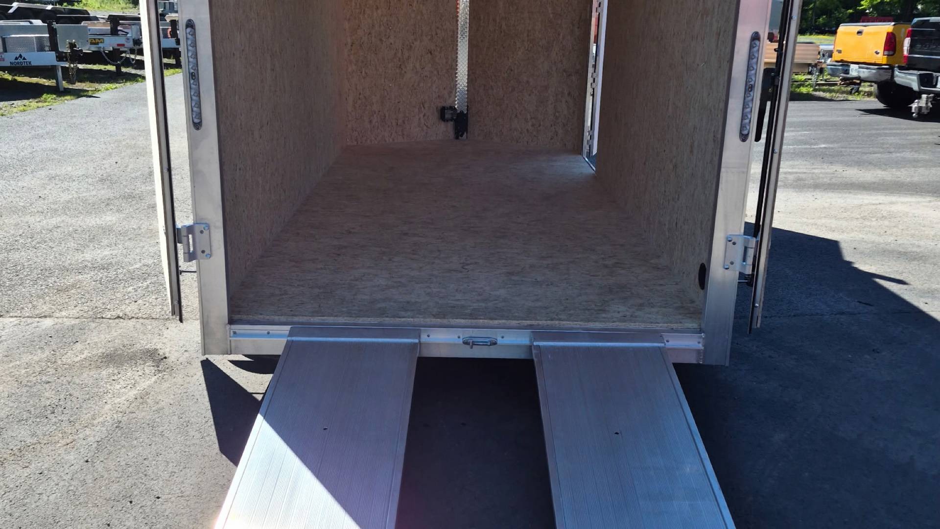 2026 Durabull DBET7X14TA2-CONT Cargo Trailers