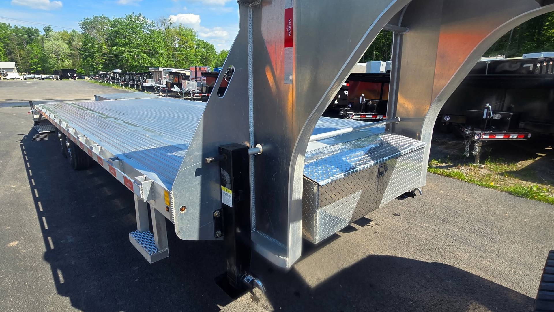 2026 Nordtek Trailers DO102x25-16HDGN DeckOver Trailers