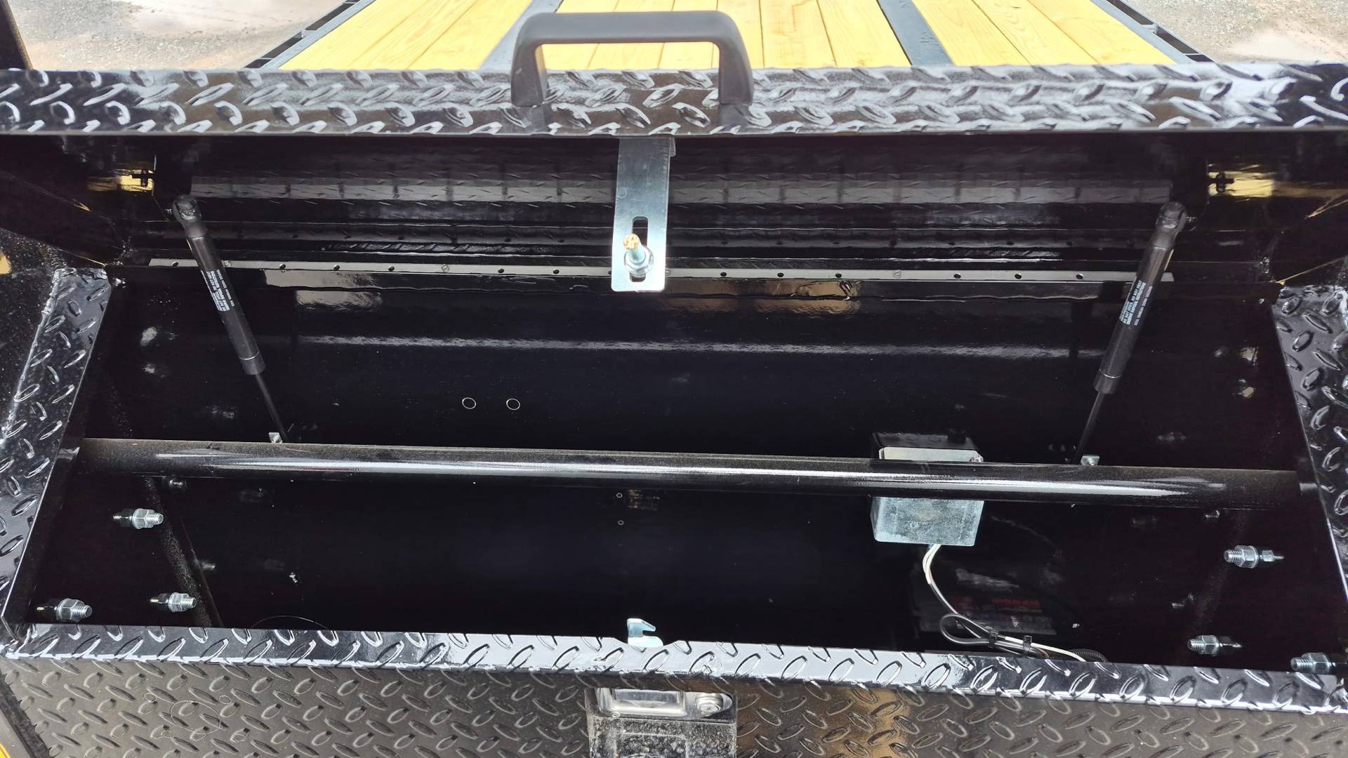 2026 Belmont Trailers GN25-24K Equipment Trailers