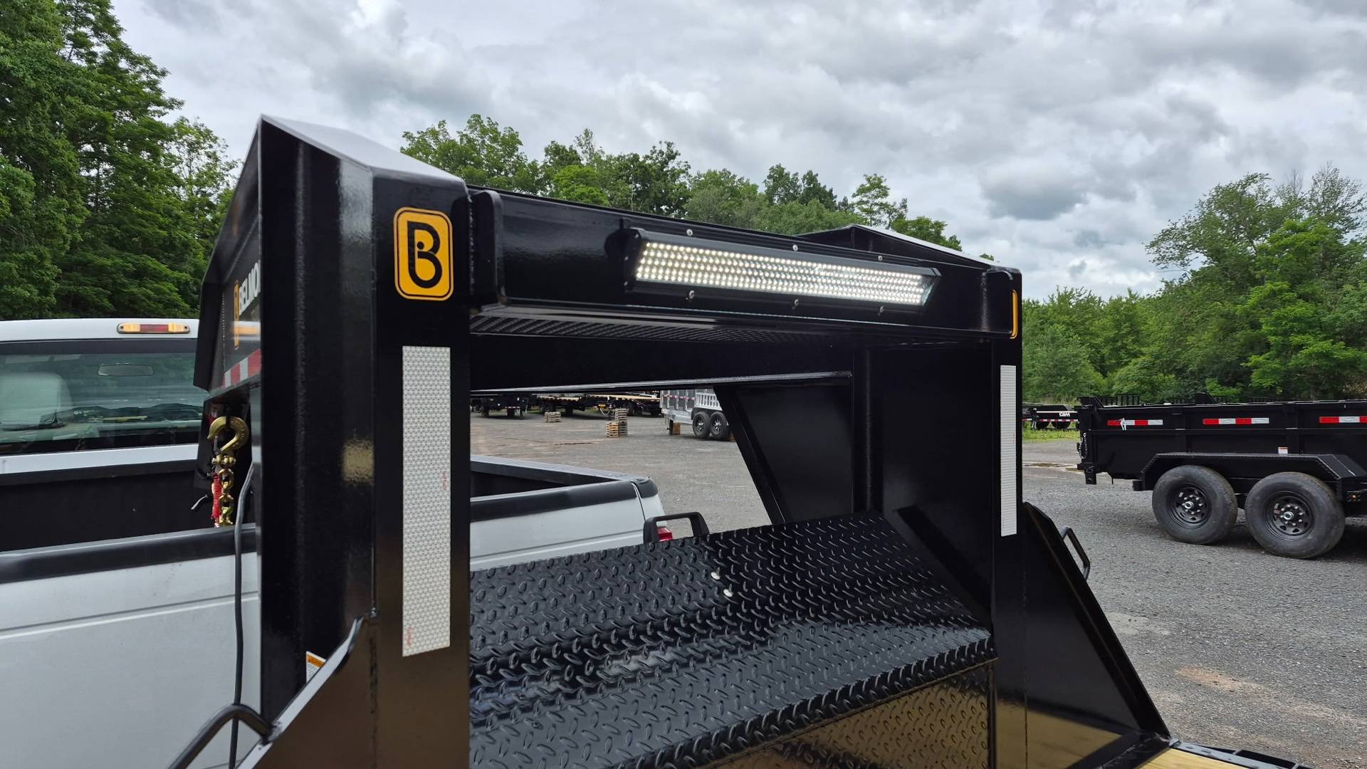 2026 Belmont Trailers GN30-24K Equipment Trailers