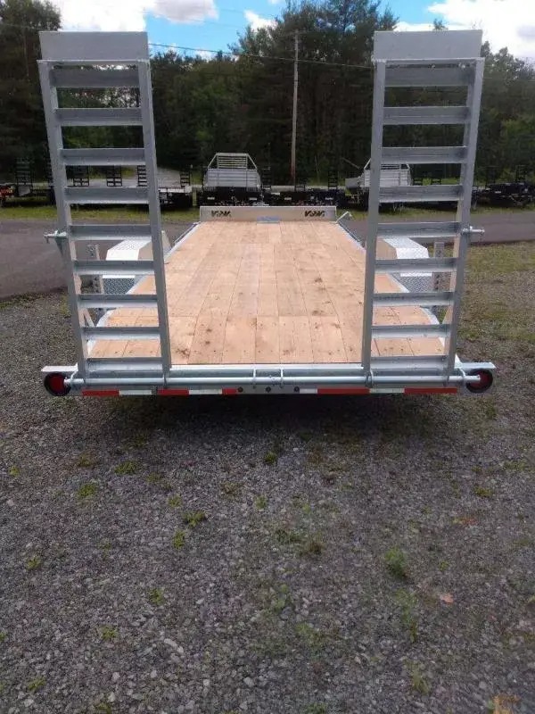 2025 N&N Trailers ICHHD20G15K EQUIPMENT TRAILER Equipment Trailers